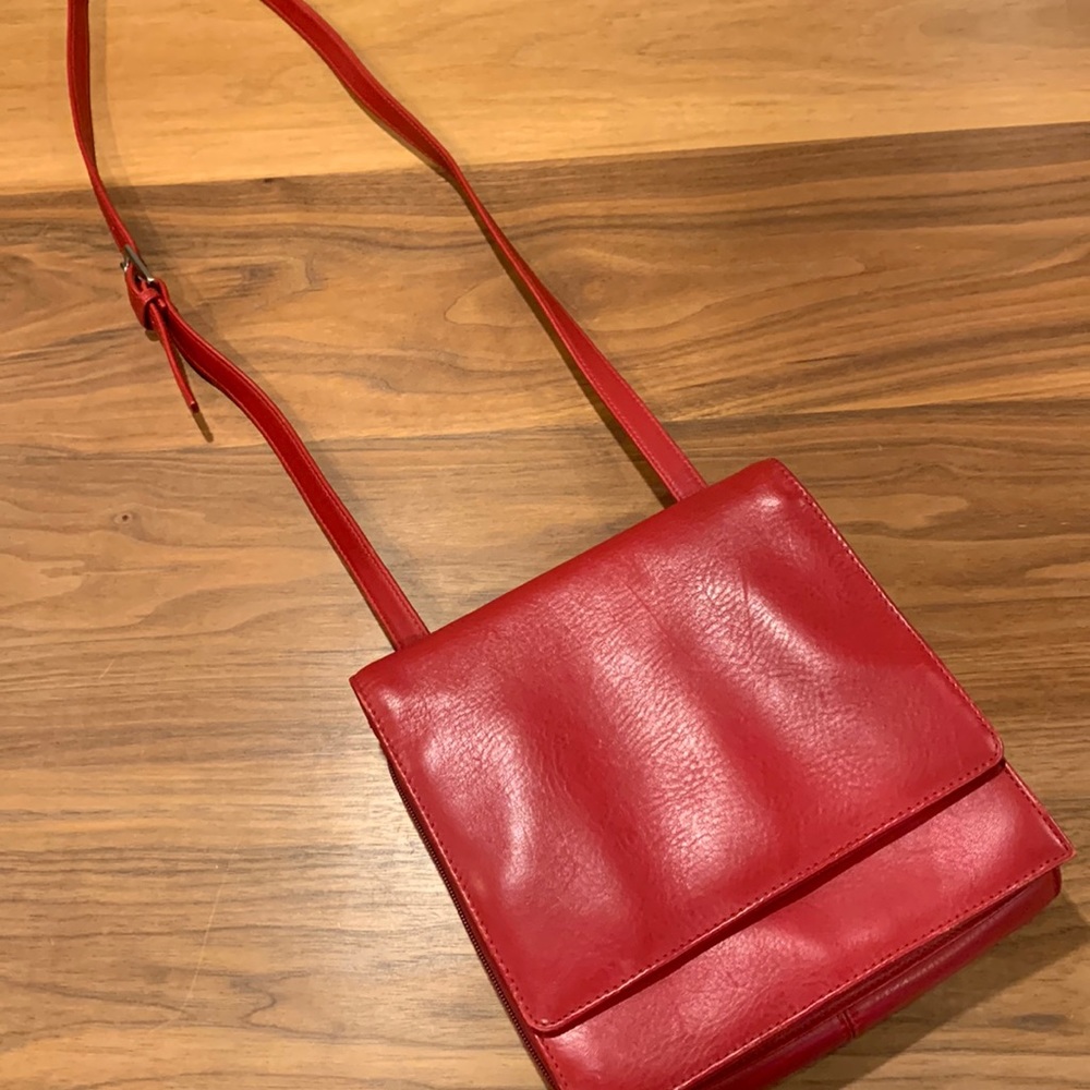 HOBO International red leather, Crossbody bag
